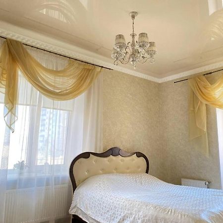 Apartments Koryatovichi Street Kamianets Podilskyi Bagian luar foto