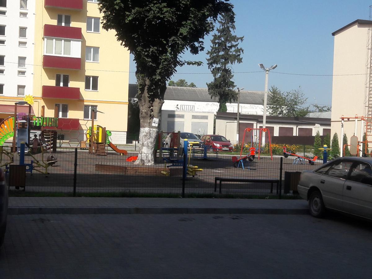 Apartments Koryatovichi Street Kamianets Podilskyi Bagian luar foto